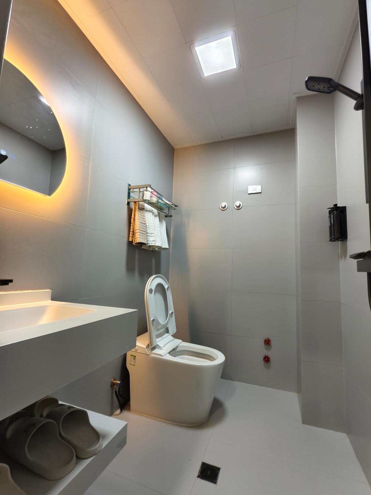 Huashan International Youth Hostel Huayin Екстериор снимка