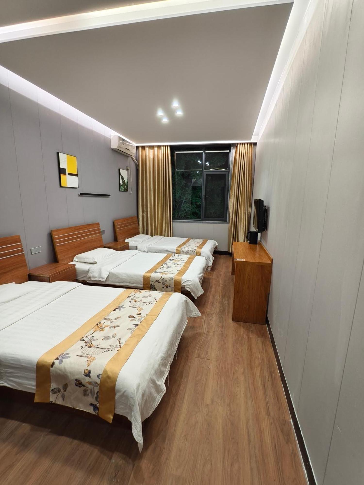 Huashan International Youth Hostel Huayin Екстериор снимка