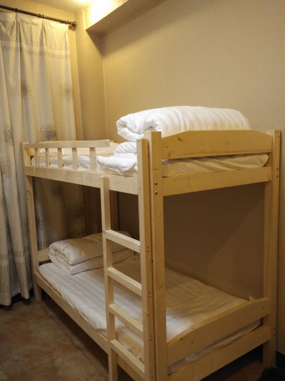 Huashan International Youth Hostel Huayin Екстериор снимка