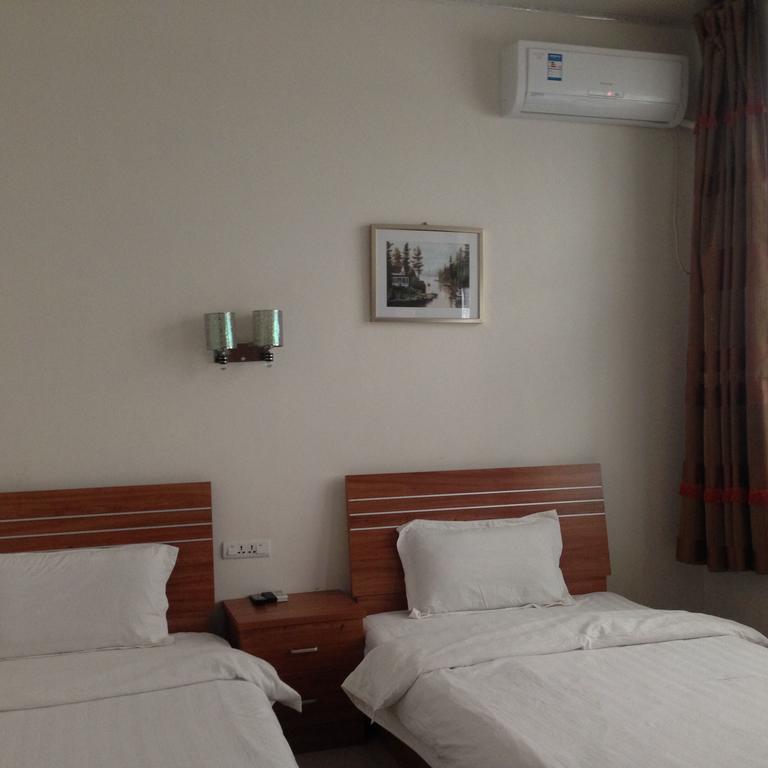 Huashan International Youth Hostel Huayin Екстериор снимка