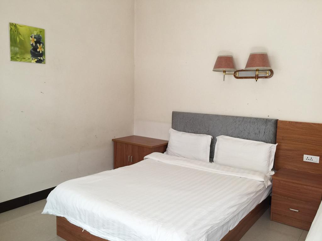 Huashan International Youth Hostel Huayin Екстериор снимка