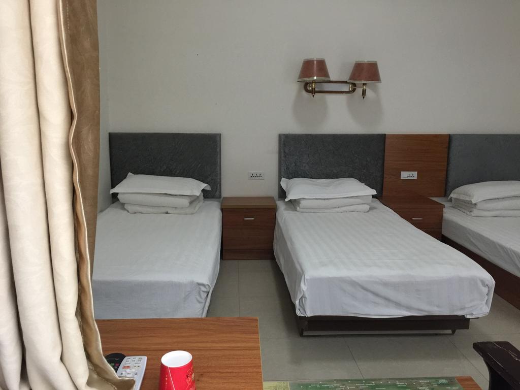 Huashan International Youth Hostel Huayin Екстериор снимка