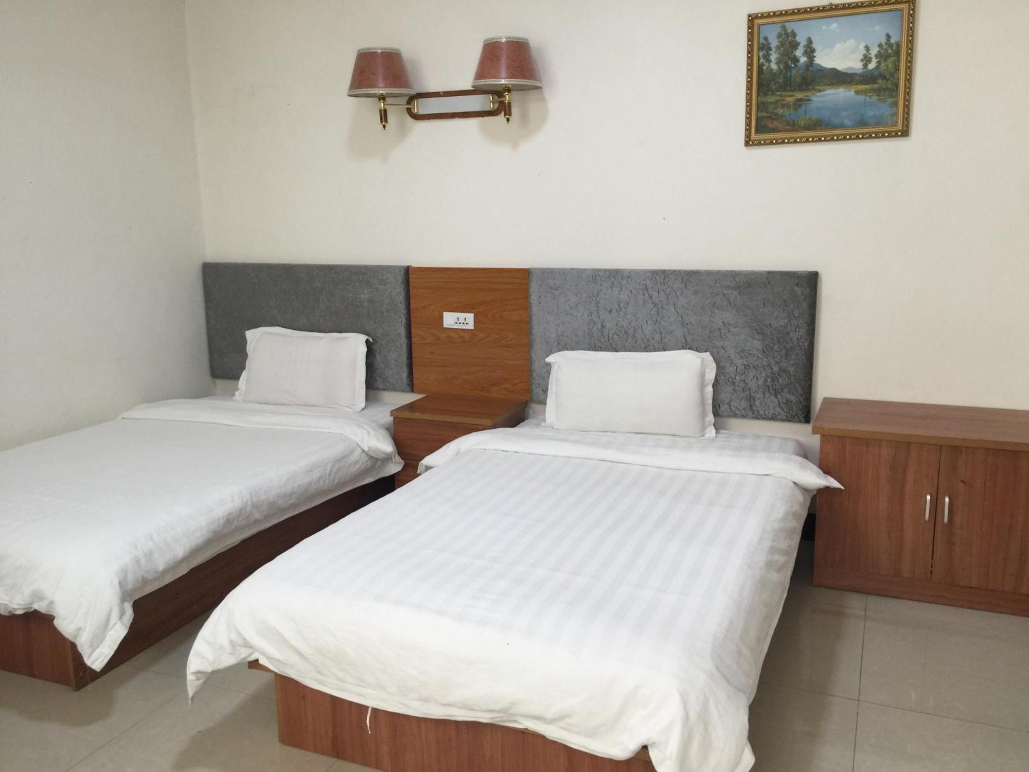 Huashan International Youth Hostel Huayin Екстериор снимка