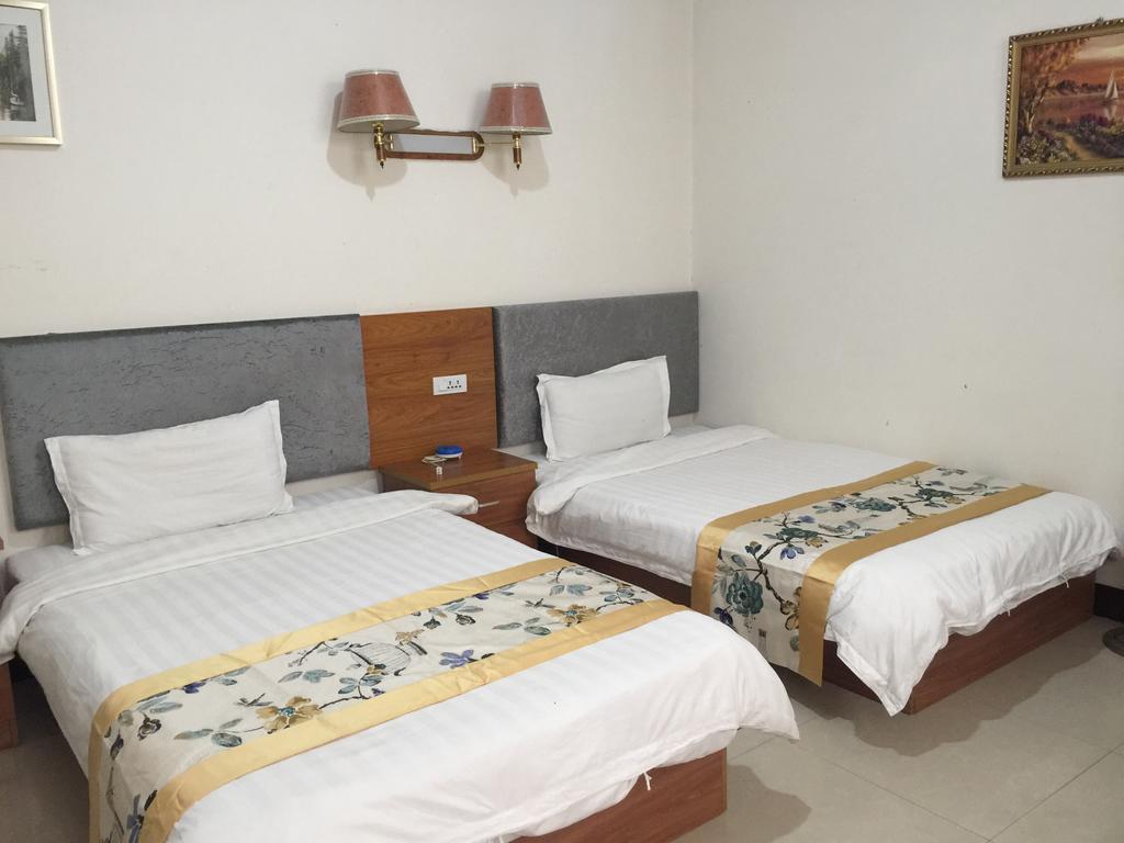 Huashan International Youth Hostel Huayin Екстериор снимка
